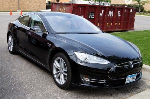 14_Tesla_Model_S