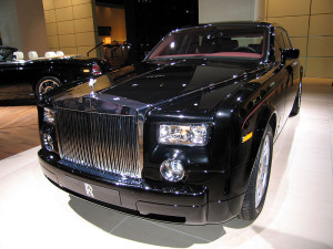 800px-Rolls-Royce_Phantom_(2003)_(IAA_2007)