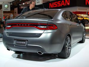 800px-CIAS_2013_-_Dodge_Dart_GT_(8493785770)