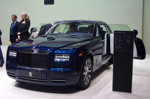 800px-Geneva_MotorShow_2013_-_Rolls-Royce_Phantom_Coupé