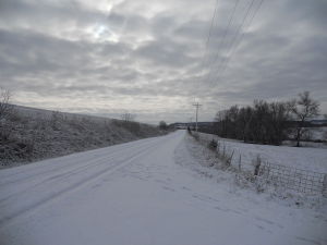 Snow_on_road,_Clayton_County,_Iowa