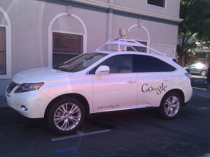 Google_self-driving_car_in_Mountain_View